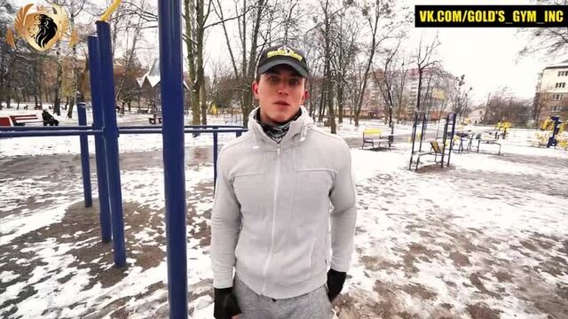 Как сделать подтягивание на одной руке подтягиваться одной рукой.mp4