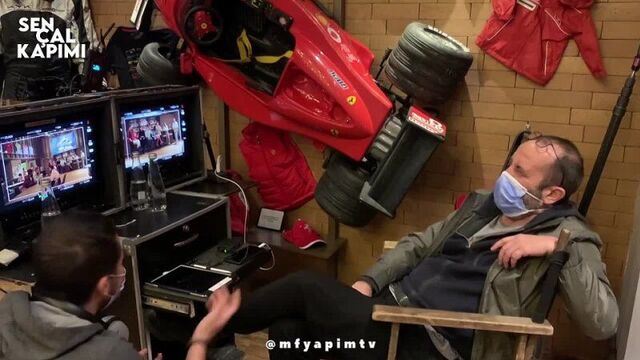 За кадром сериала "постучись в мою дверь"