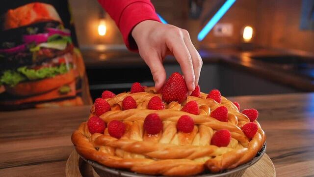 [vanzai] повторяем еду из фильмов / маша и медведь - пирог / крылышки санджей и крейг / головоломка пицца