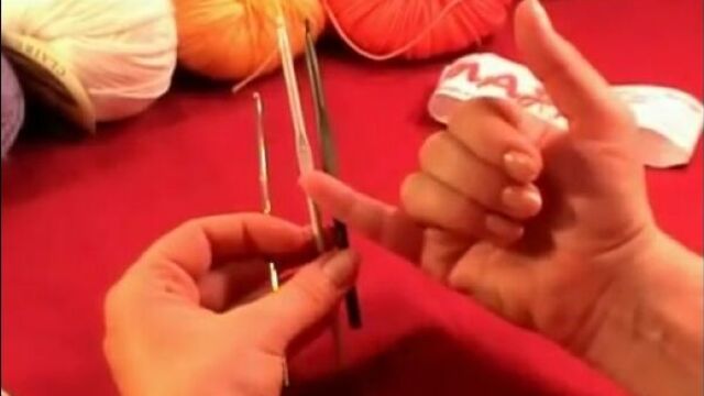 1 урок вязание крючком для начинающих. как выбрать крючок для вязания #crochet