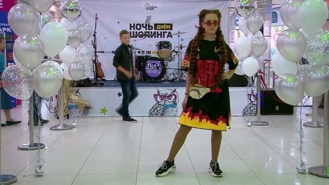 Выпускной показ в роял парке 28.07.2018г.