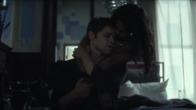 Лора хэрриер (laura harrier) в фильме "последние пять лет" (the last five years, 2014, ричард лагравенес) 1080p