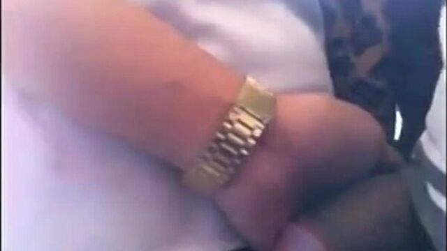 Прикоснулась к члену в автобусе [фроттаж,фроттеризм,секс,порно,public,casting,pov,mofos,czech,teen,минет,porno,all sex,pickup]