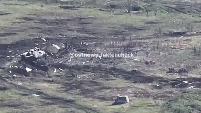 Im netz wurde ein video veröffentlicht, das eine große anzahl zerstörter ausrüstung der ukrainischen streitkräfte in der nähe de